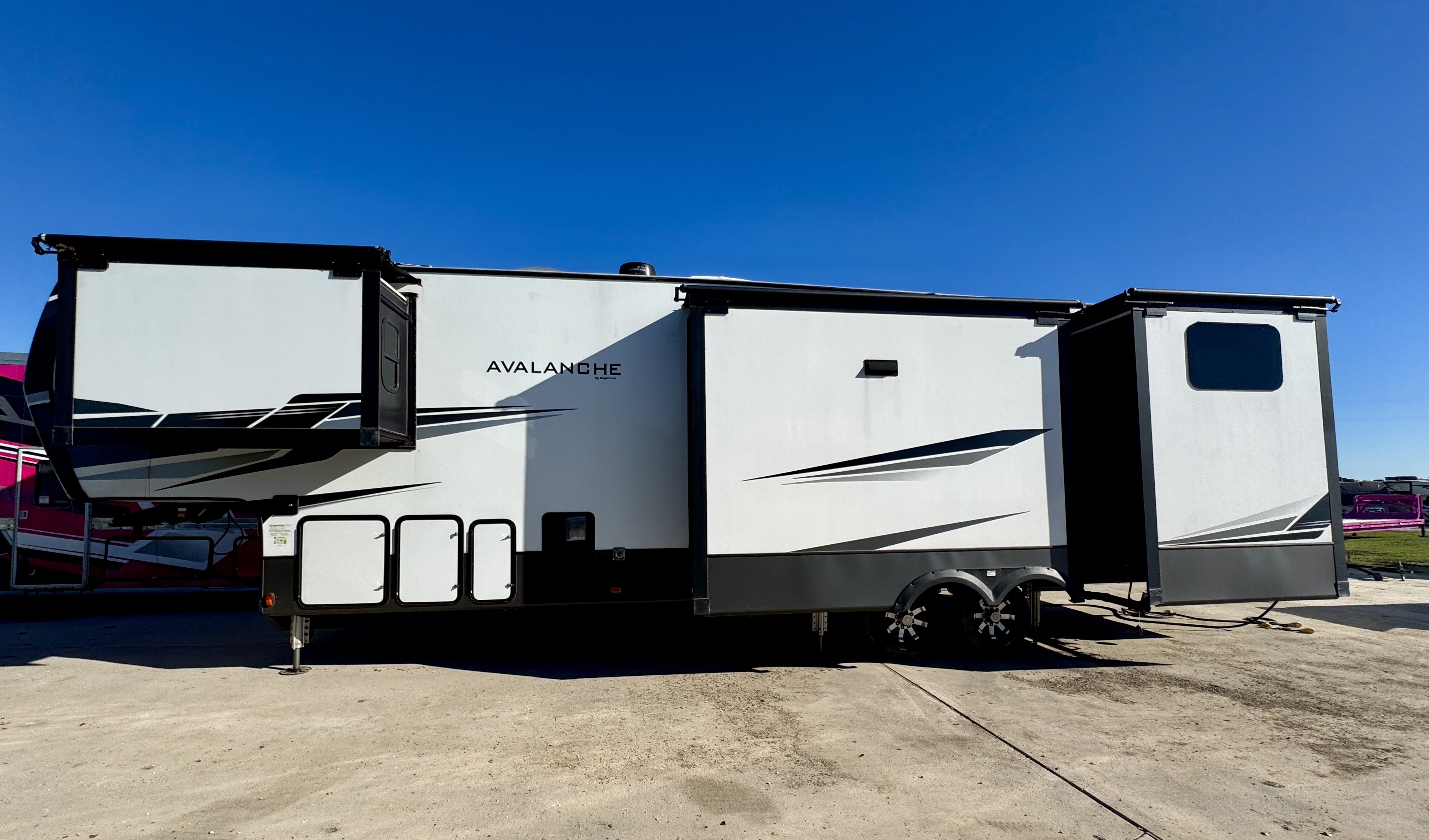 Avalanche rental RV