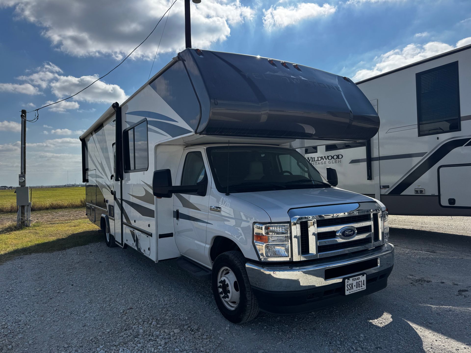 Yellowstone 6 rental RV