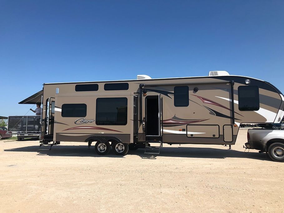 Cougar 1 rental RV