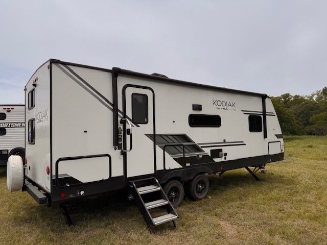 Kodiak 1 rental RV