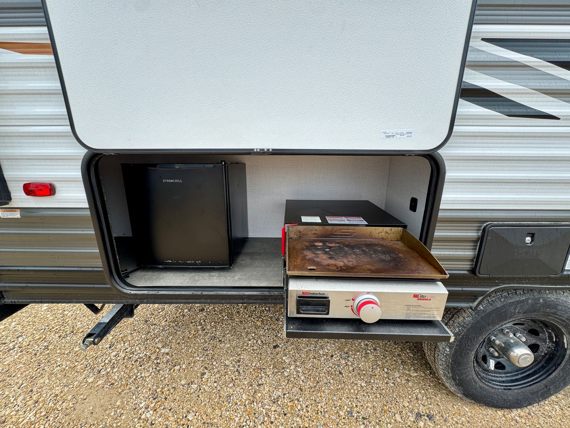 FSX Travel Trailer rental from Woody RV Rentals — photo 9
