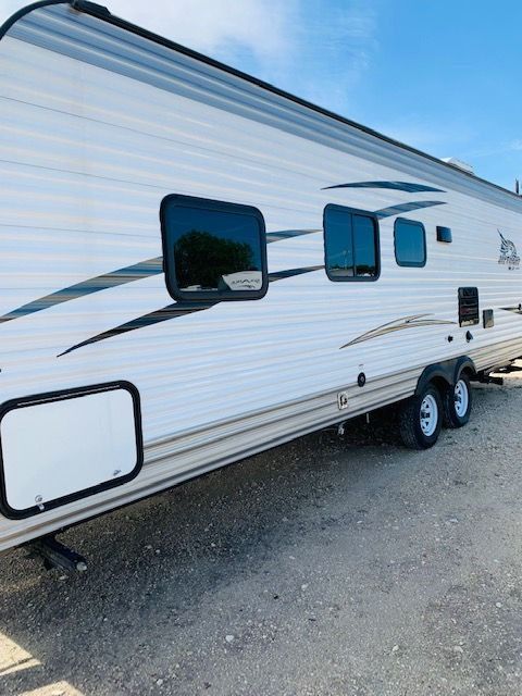 26' Jayco 1 rental RV
