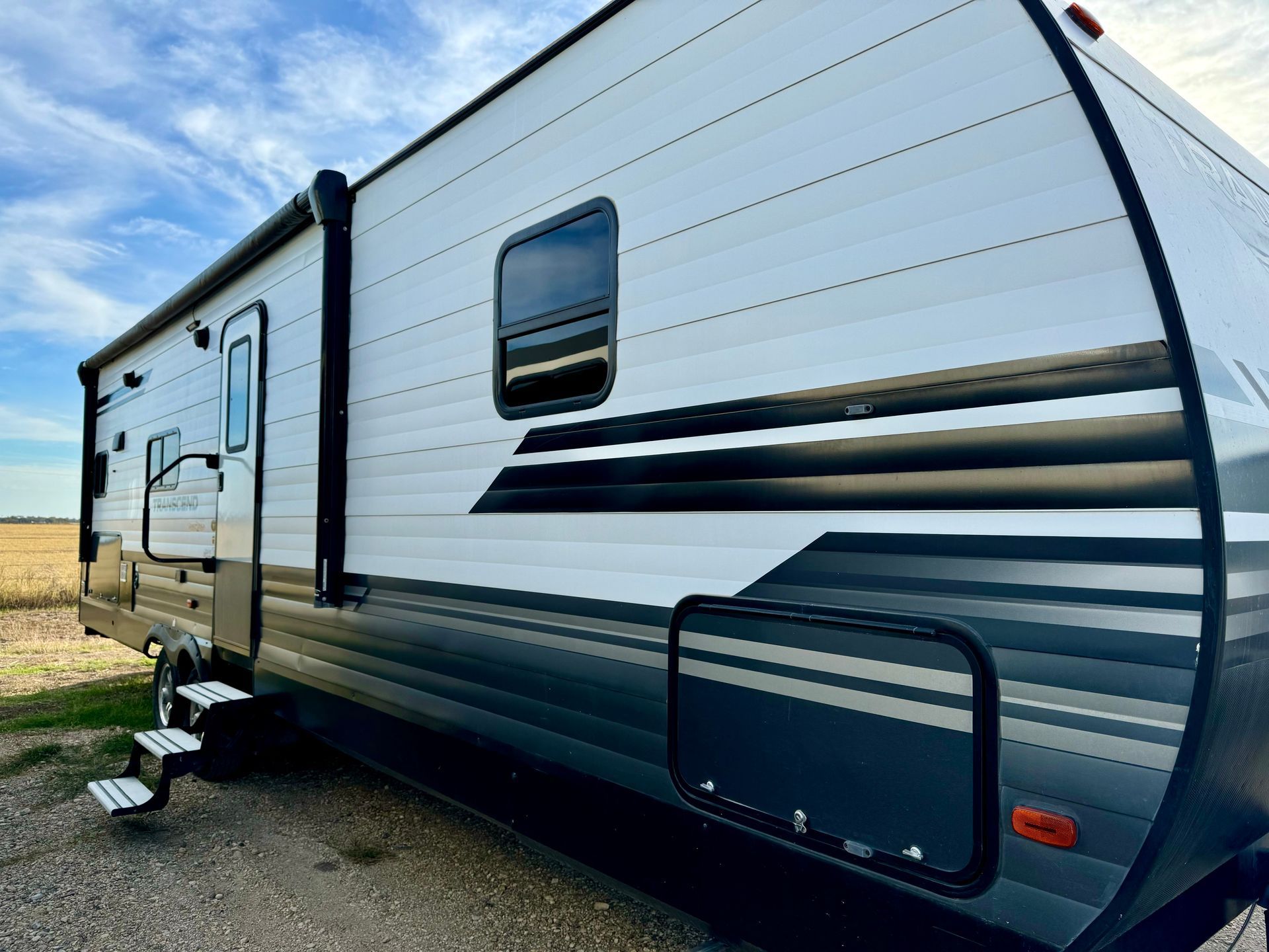 Transcend Travel Trailer rental from Woody RV Rentals — photo 2