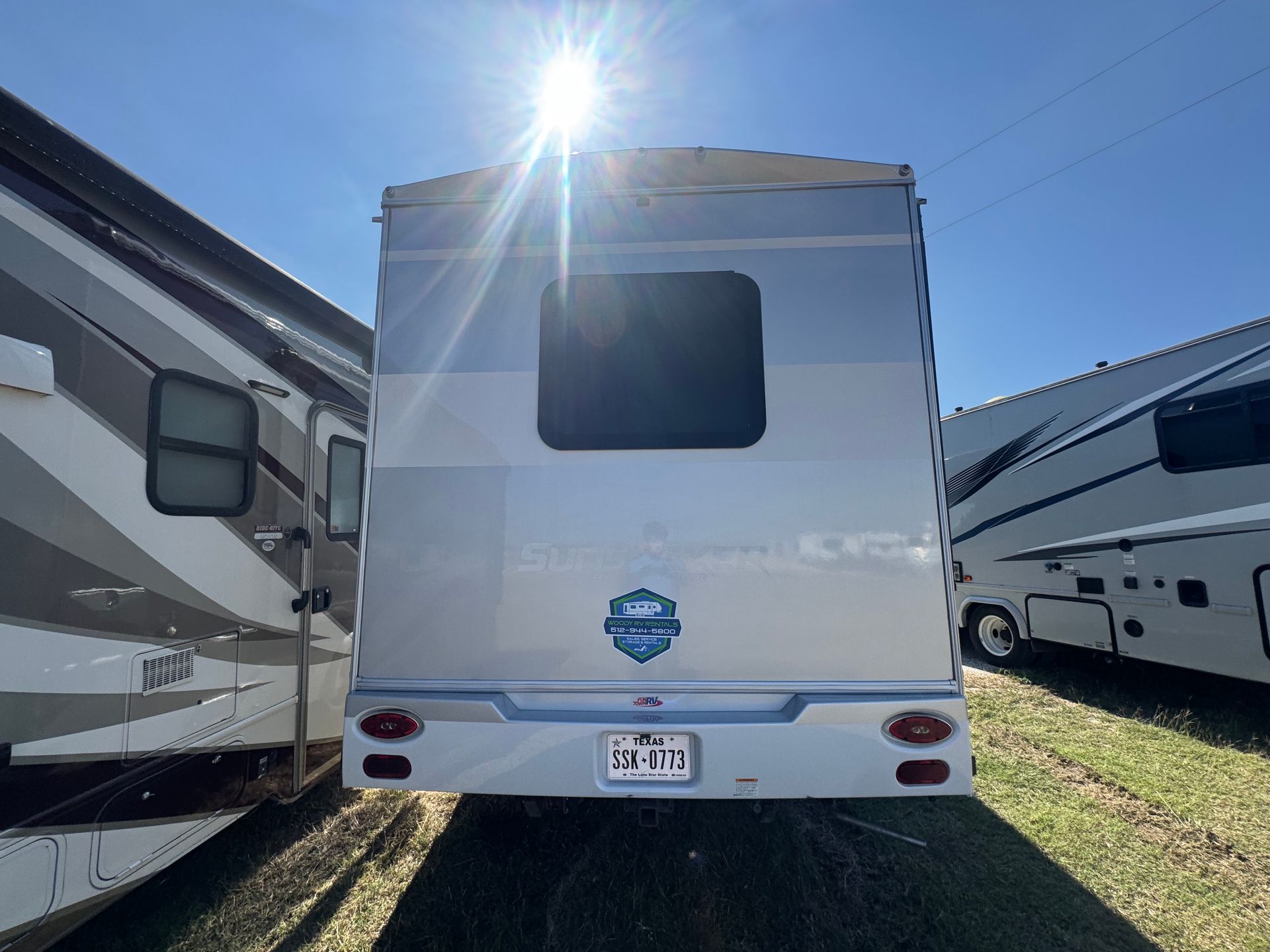 Sunseeker 3 Class C rental from Woody RV Rentals — photo 4