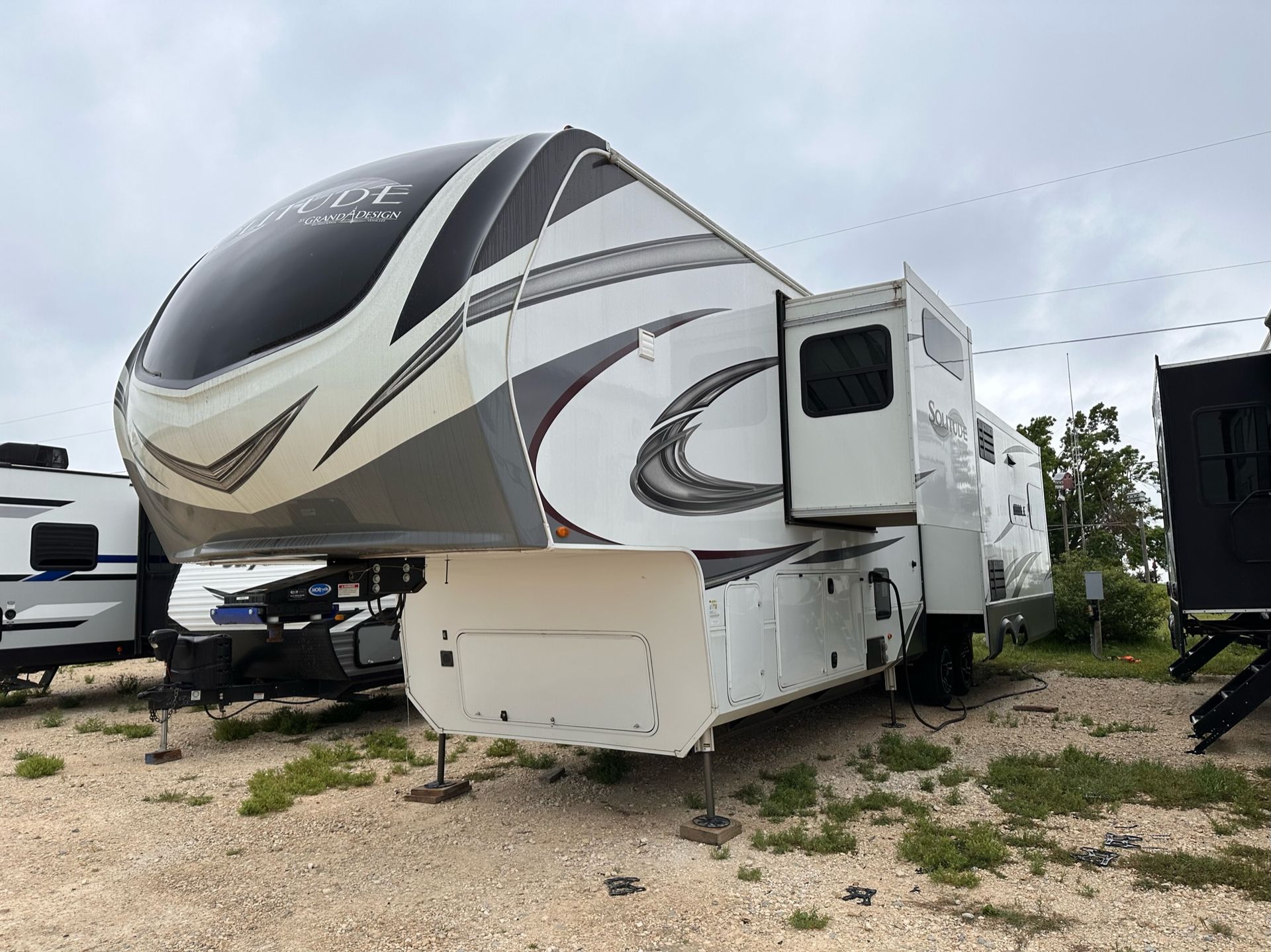 Solitude 1 rental RV